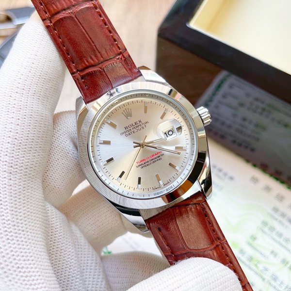 ブランド時計側面デザイン